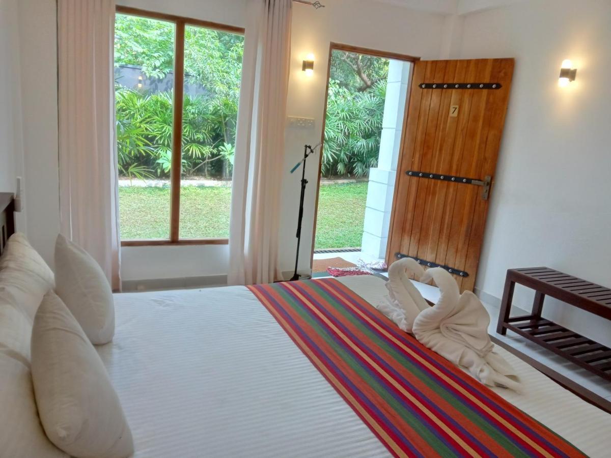 Elephant Park Family Bungalow อุดาวาลาเว ภายนอก รูปภาพ