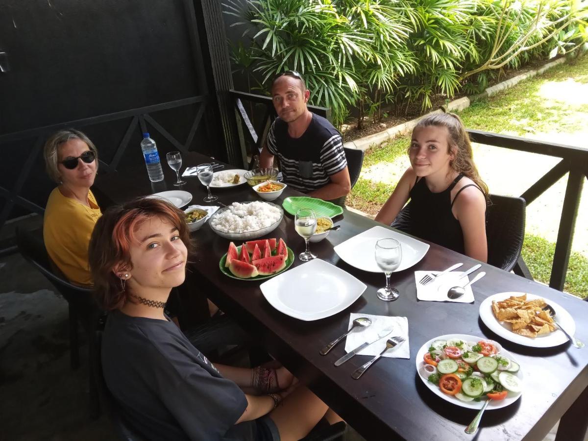 Elephant Park Family Bungalow อุดาวาลาเว ภายนอก รูปภาพ